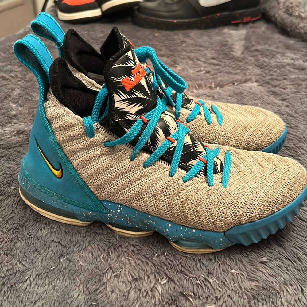 Nike LeBron 16 South Beach